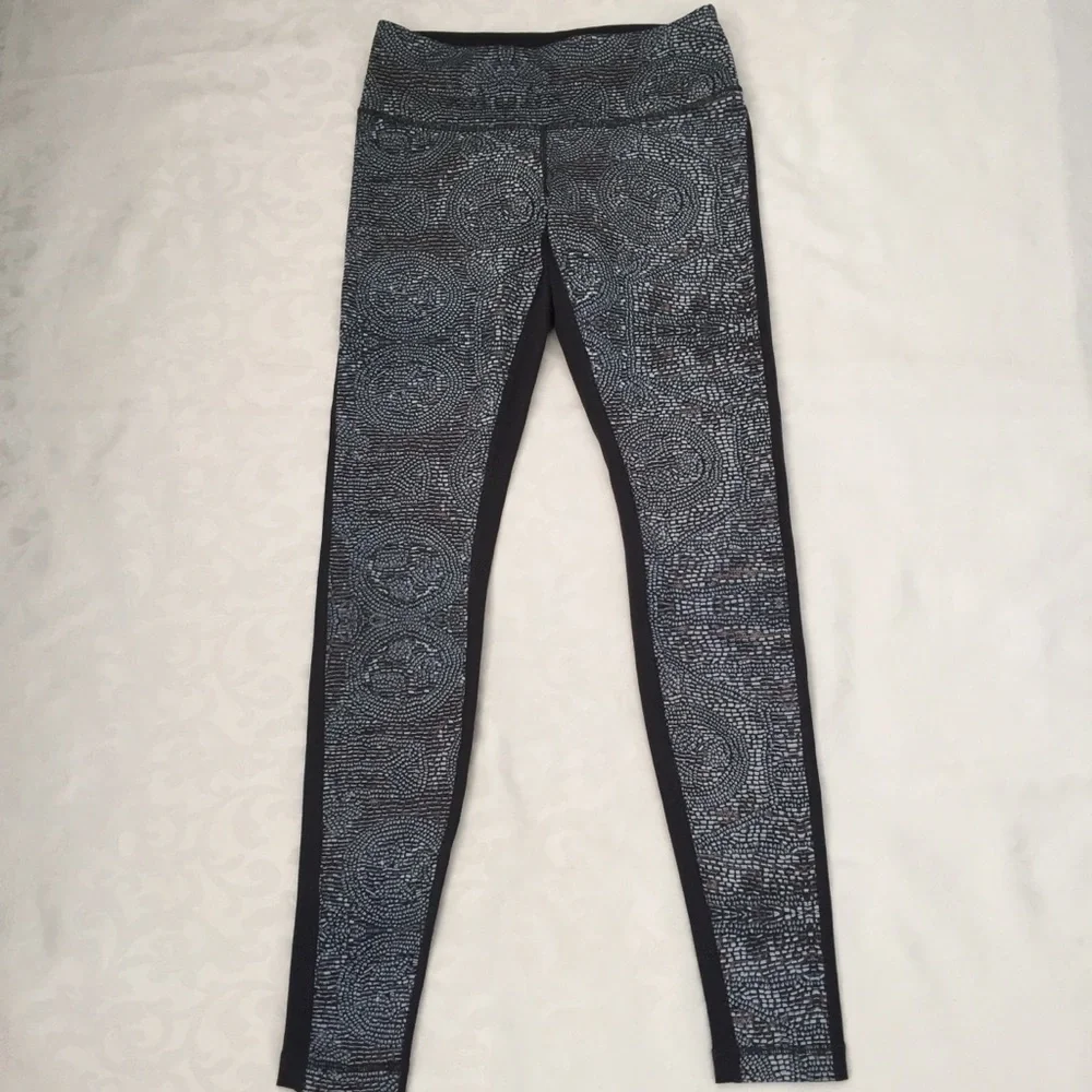 Lululemon Special Edition 3D Mosaic Leggings
